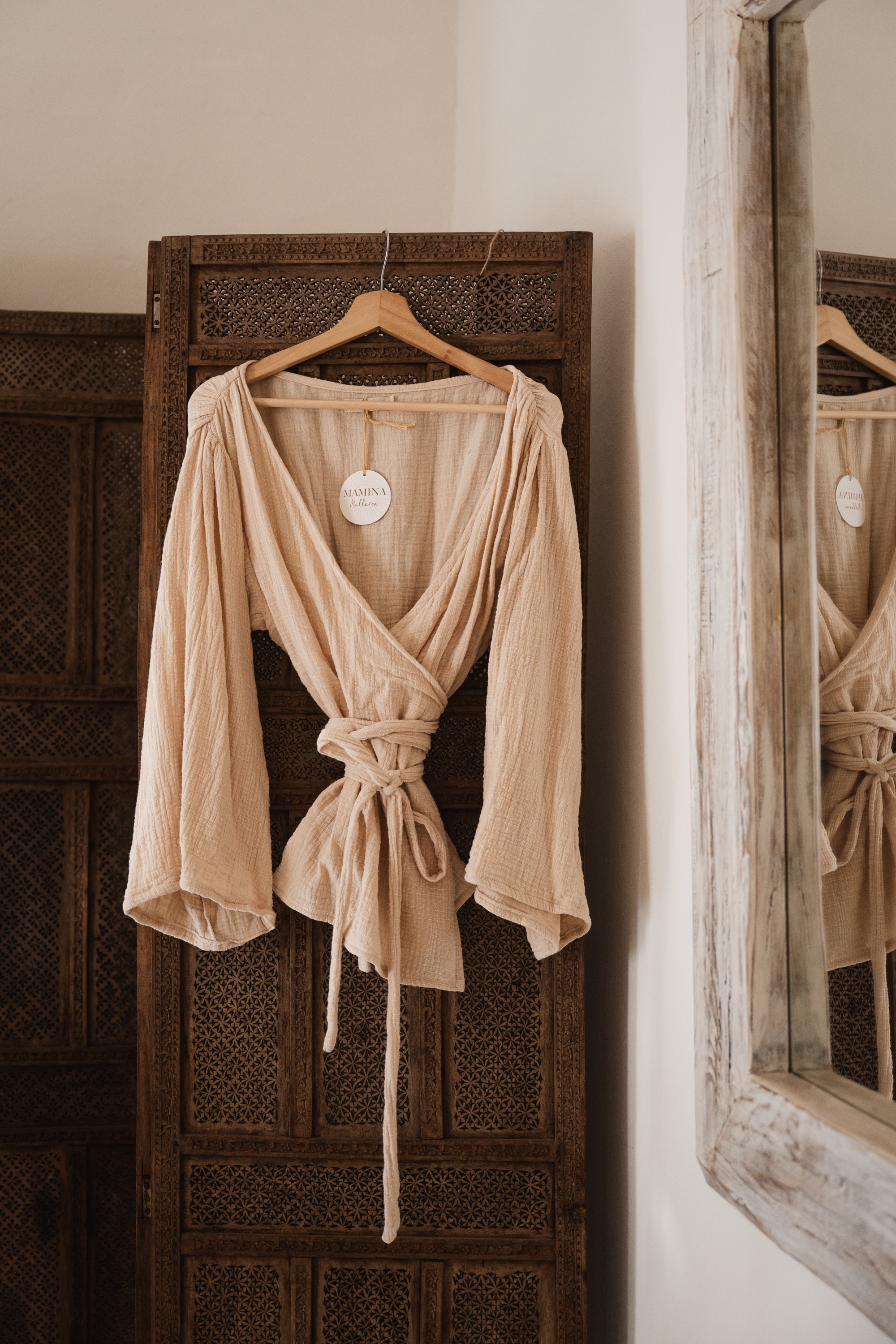 Wrap top musselin in creme