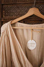 Wrap top musselin in creme