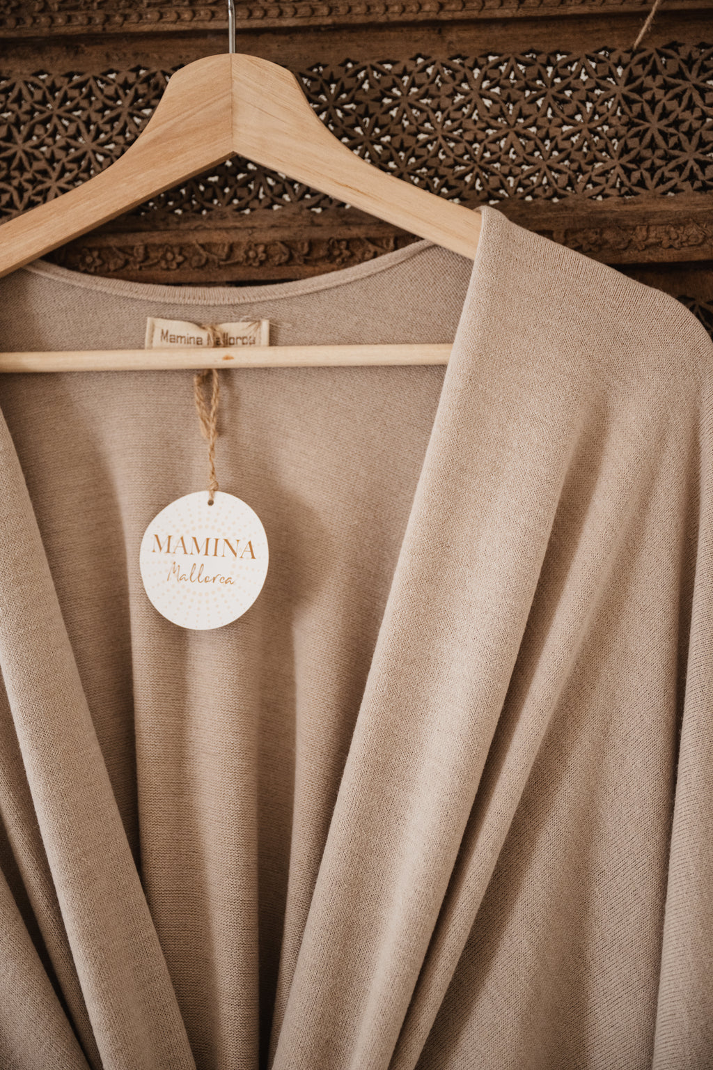 Flow jacket in beige