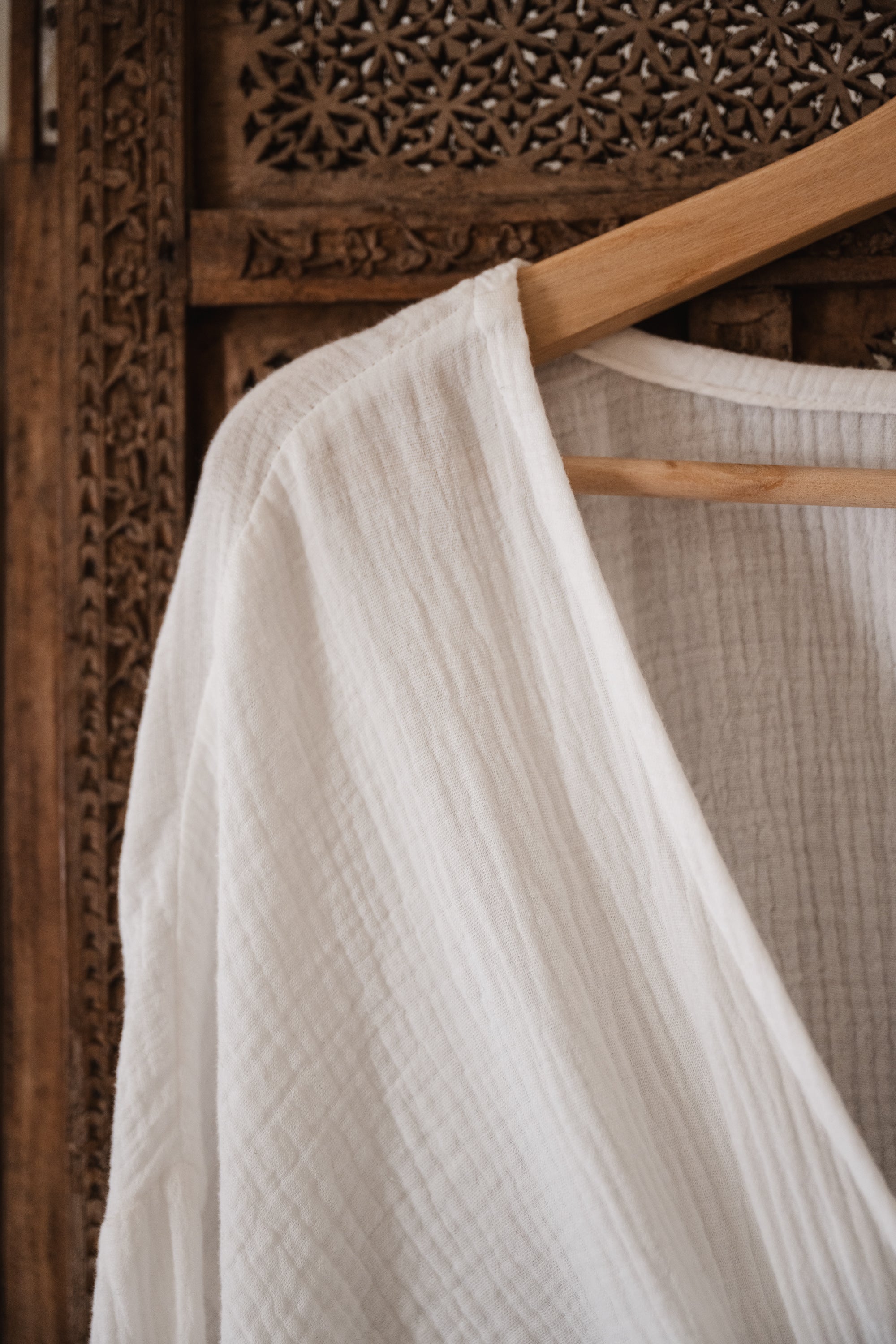 Wrap blouse musselin white