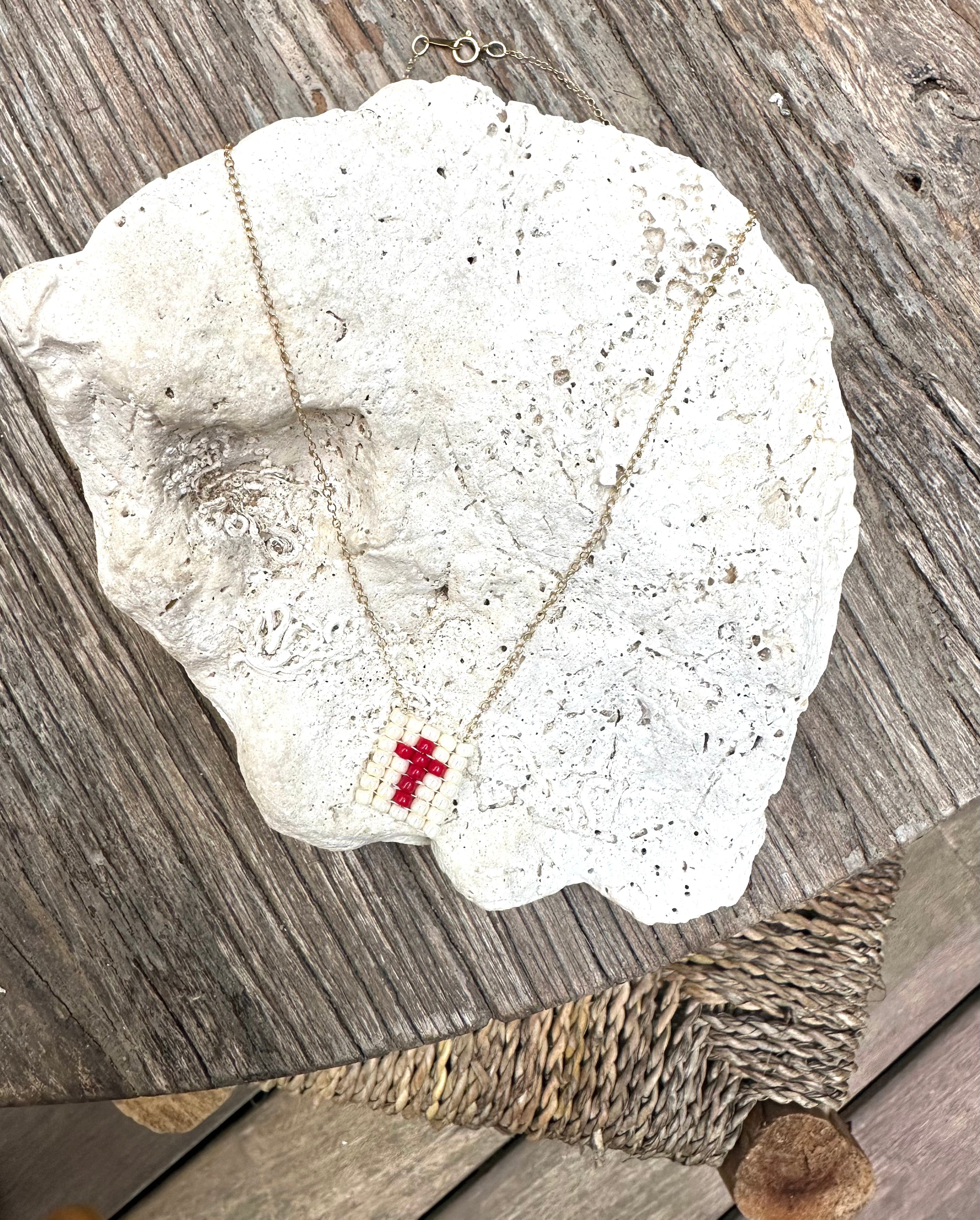 Cross necklace, short